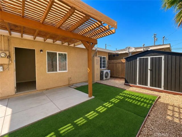 16773 Randall Avenue B, Fontana, CA 92335