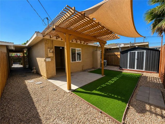 16773 Randall Avenue B, Fontana, CA 92335