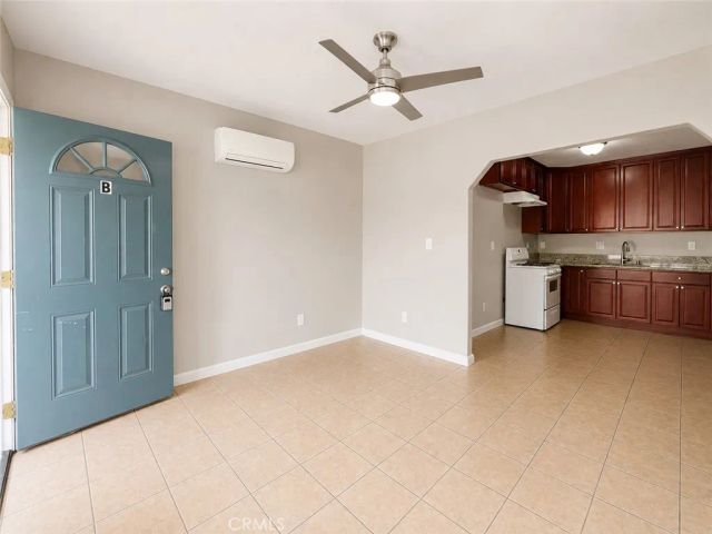 16773 Randall Avenue B, Fontana, CA 92335