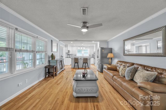 312 2nd Avenue NE, Conover, NC 28613
