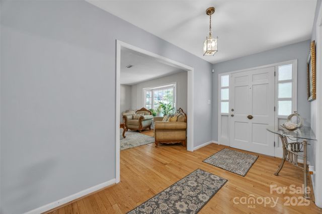 312 2nd Avenue NE, Conover, NC 28613