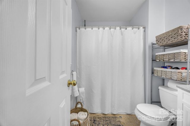 312 2nd Avenue NE, Conover, NC 28613