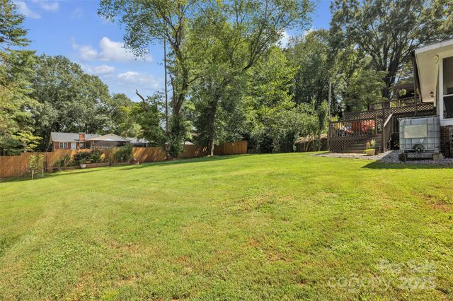 312 2nd Avenue NE, Conover, NC 28613