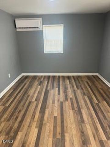 328 N Keith Street, Saint Pauls, NC 28384