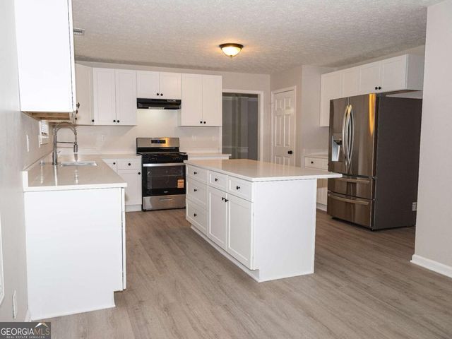 1860 Pinehurst View Drive, Grayson, GA 30017