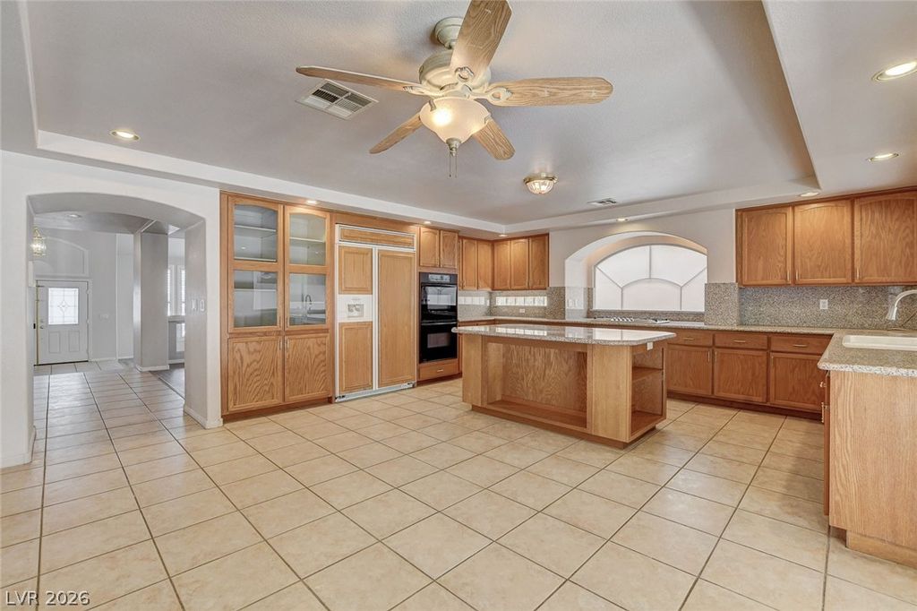 Image 28 of property listing at 7639 Belgian Lion Street, Las Vegas, NV 89139