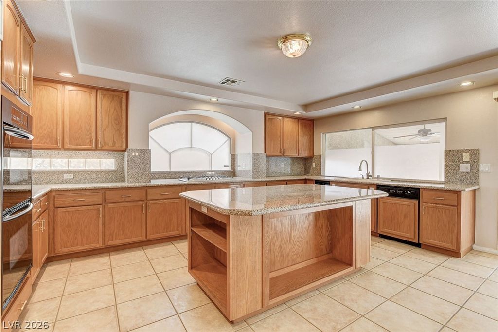 Image 31 of property listing at 7639 Belgian Lion Street, Las Vegas, NV 89139