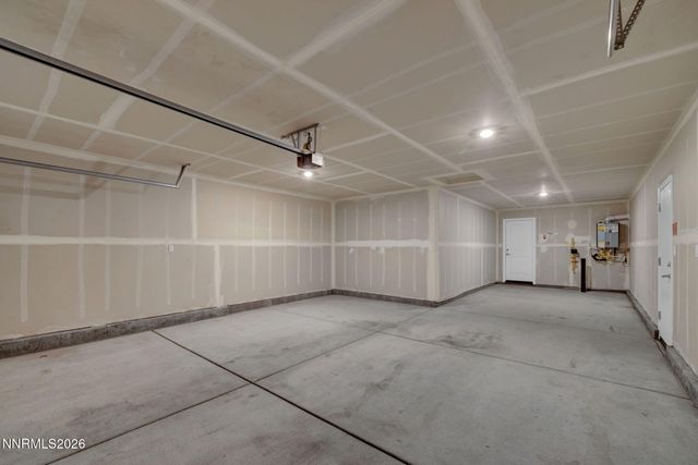 734 Hallow Pointe Drive, Sparks, NV 89441