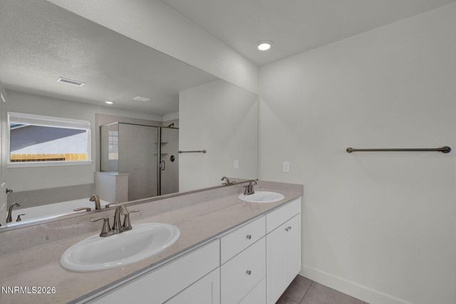 734 Hallow Pointe Drive, Sparks, NV 89441
