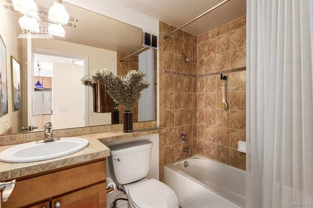 1150 Vine Street 1003, Denver, CO 80206