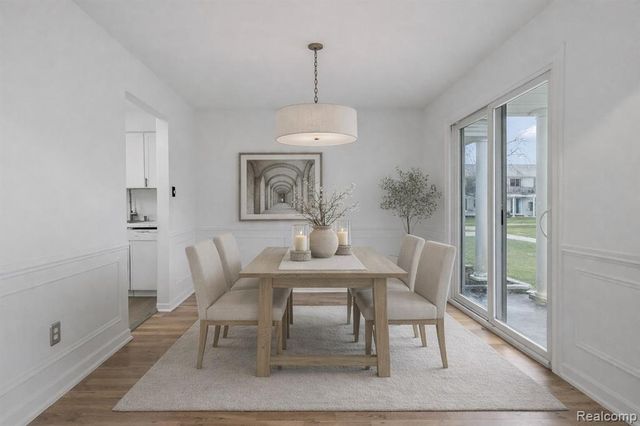 100 W Hickory Grove Road A2, Bloomfield Hills, MI 48304