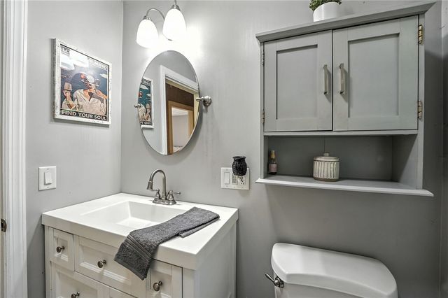 3444 Diamond Hill Road, Cumberland, RI 02864