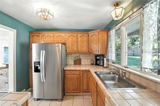 3444 Diamond Hill Road, Cumberland, RI 02864