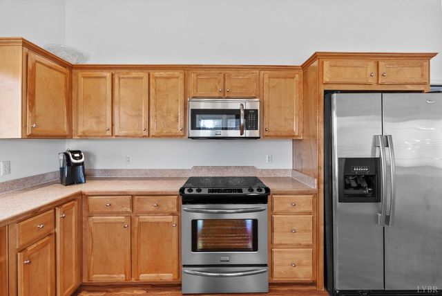 1433 Piney Mountain Road, Appomattox, VA 24522