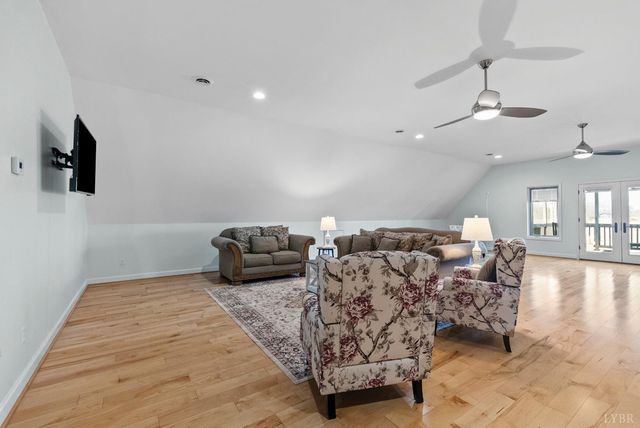 1433 Piney Mountain Road, Appomattox, VA 24522