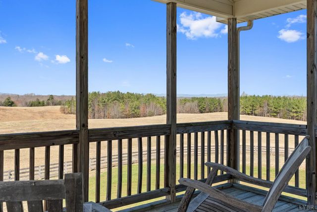 1433 Piney Mountain Road, Appomattox, VA 24522