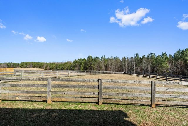 1433 Piney Mountain Road, Appomattox, VA 24522