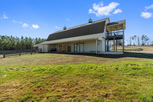 1433 Piney Mountain Road, Appomattox, VA 24522