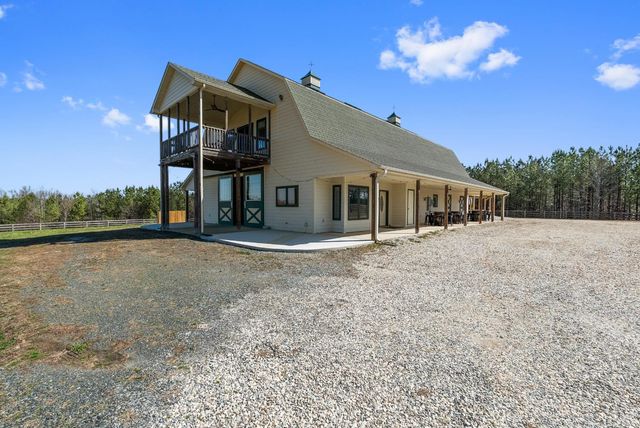 1433 Piney Mountain Road, Appomattox, VA 24522