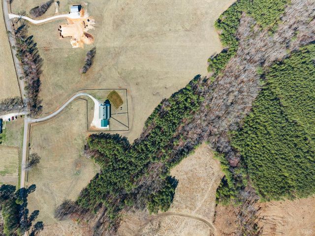 1433 Piney Mountain Road, Appomattox, VA 24522