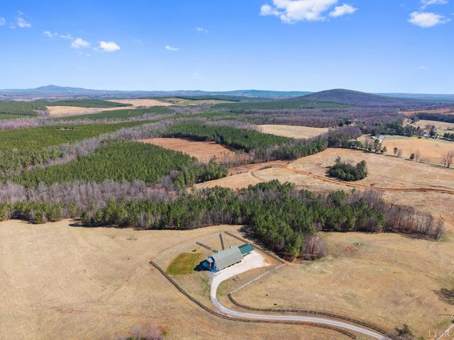 1433 Piney Mountain Road, Appomattox, VA 24522