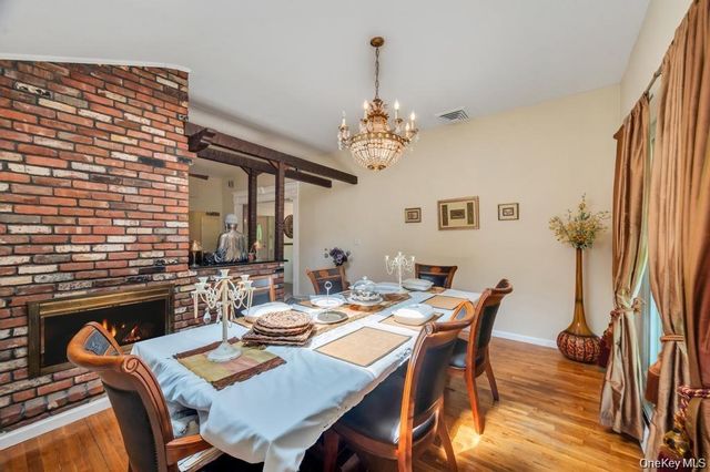 28 Penn Drive, Dix Hills, NY 11746