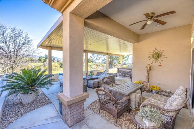 484 Brooklawn, Banning, CA 92220