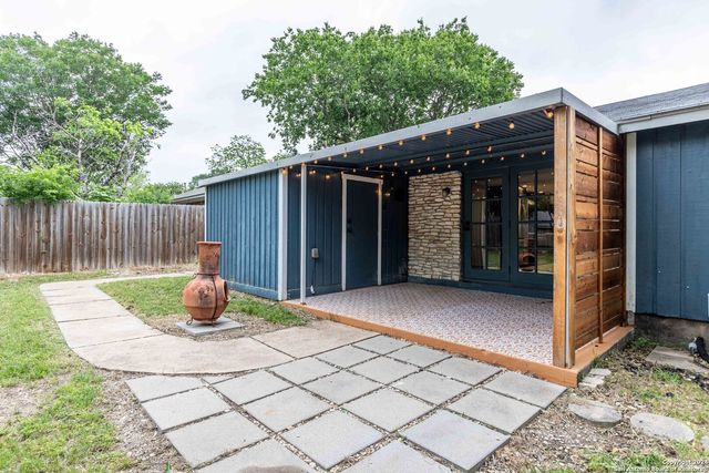 1014 MOREY PEAK DR, San Antonio, TX 78213