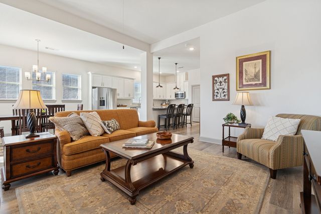 5545 Annie Creek Road, Fort Worth, TX 76126