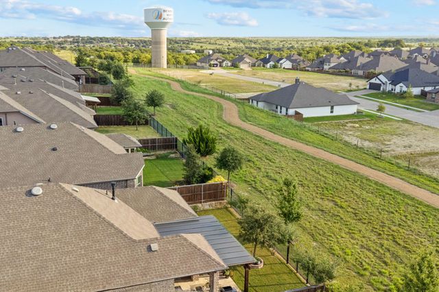 5545 Annie Creek Road, Fort Worth, TX 76126