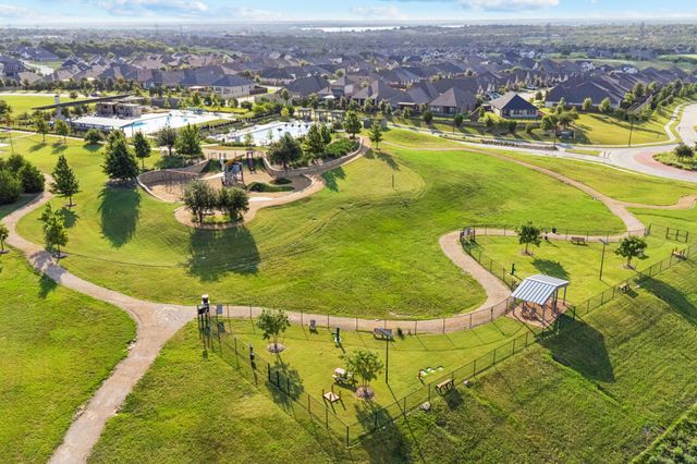 5545 Annie Creek Road, Fort Worth, TX 76126