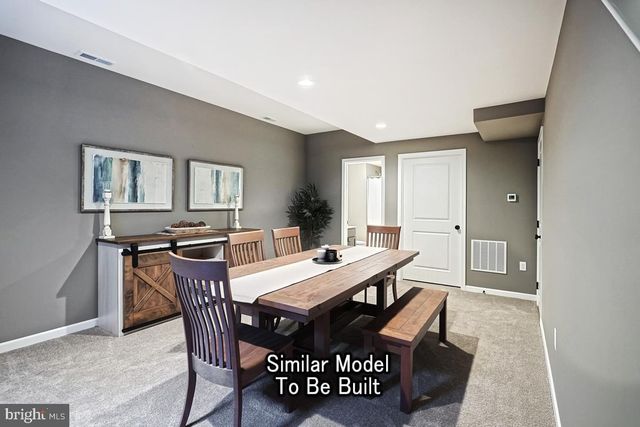 WHITE OAK PLAN AT WOODLYNN PRESERVE, Selinsgrove, PA 17870