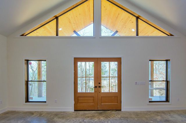 2604 Lower East Valley Road, Dunlap, TN 37327