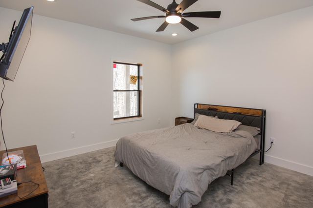 2604 Lower East Valley Road, Dunlap, TN 37327