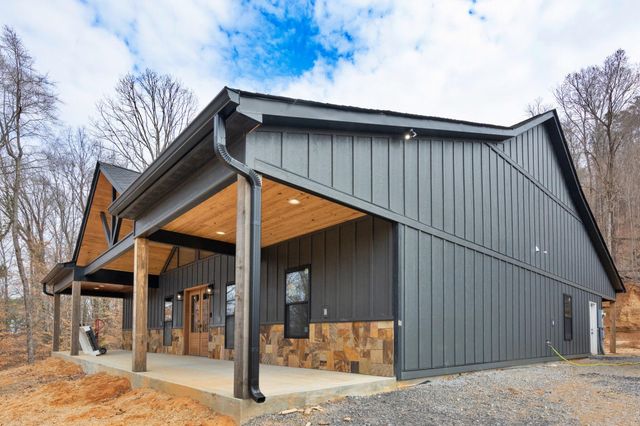 2604 Lower East Valley Road, Dunlap, TN 37327