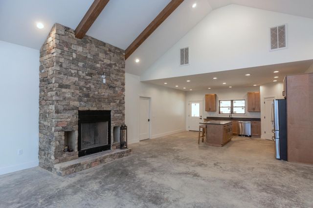 2604 Lower East Valley Road, Dunlap, TN 37327