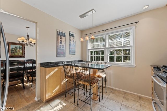 31 Fox Chase Run, Hillsborough Twp., NJ 08844