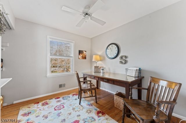 31 Fox Chase Run, Hillsborough Twp., NJ 08844