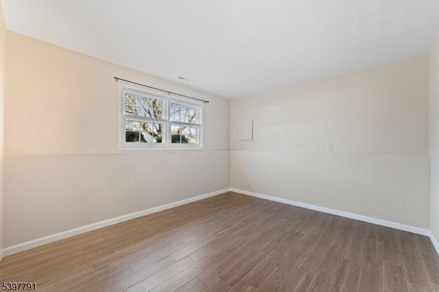 31 Fox Chase Run, Hillsborough Twp., NJ 08844