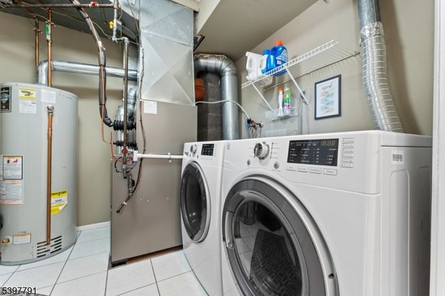 31 Fox Chase Run, Hillsborough Twp., NJ 08844