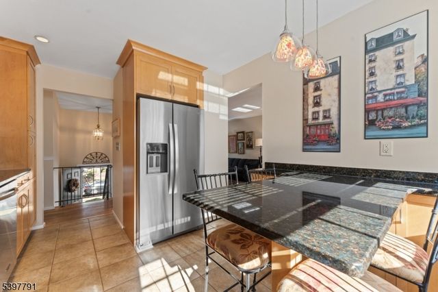 31 Fox Chase Run, Hillsborough Twp., NJ 08844