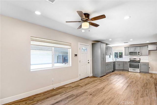 1913 N Vallejo Way B, Upland, CA 91784