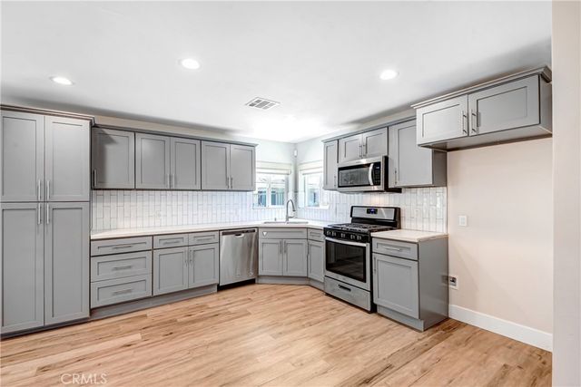 1913 N Vallejo Way B, Upland, CA 91784