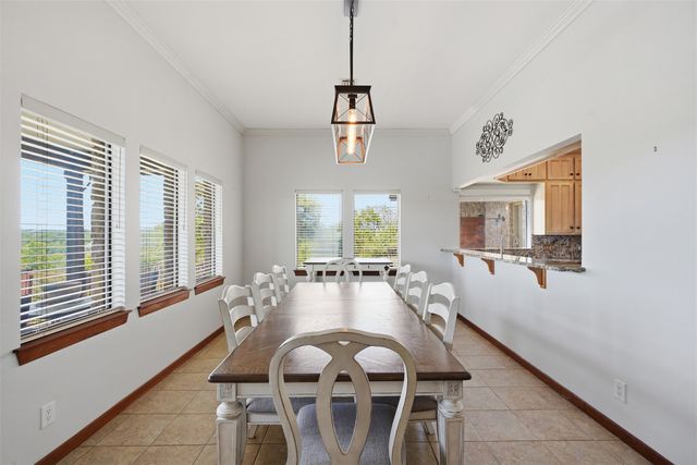 813 Remuda Drive, Fort Worth, TX 76108