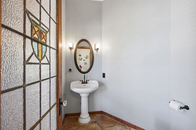 813 Remuda Drive, Fort Worth, TX 76108