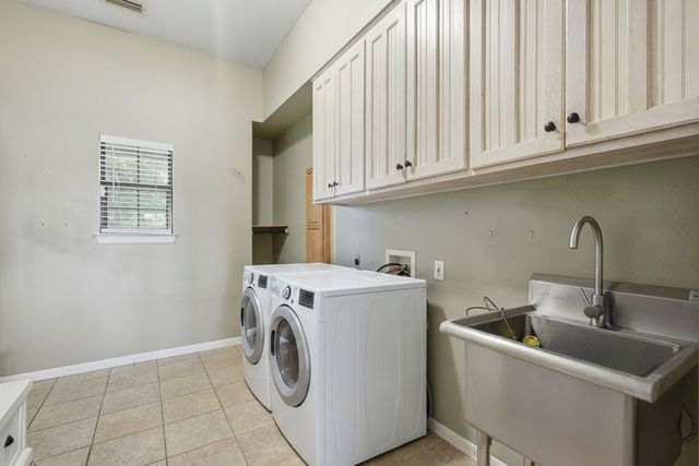 813 Remuda Drive, Fort Worth, TX 76108