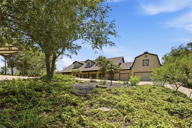 813 Remuda Drive, Fort Worth, TX 76108