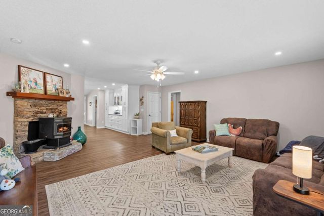 761 Fincherville Road, Jackson, GA 30233