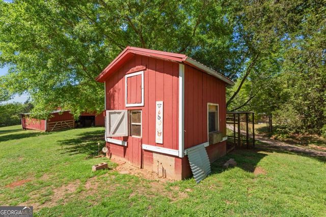 761 Fincherville Road, Jackson, GA 30233