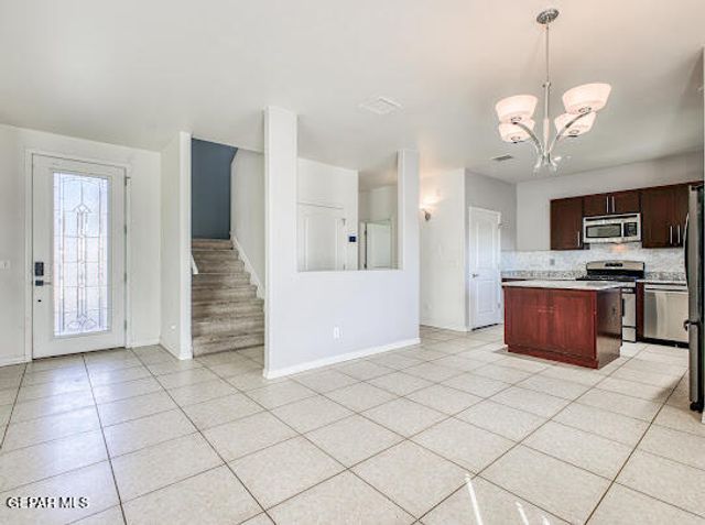 5532 Manuel Moreno Drive, El Paso, TX 79934